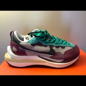 Nike Sacai Vaporwaffle/ Apple Green